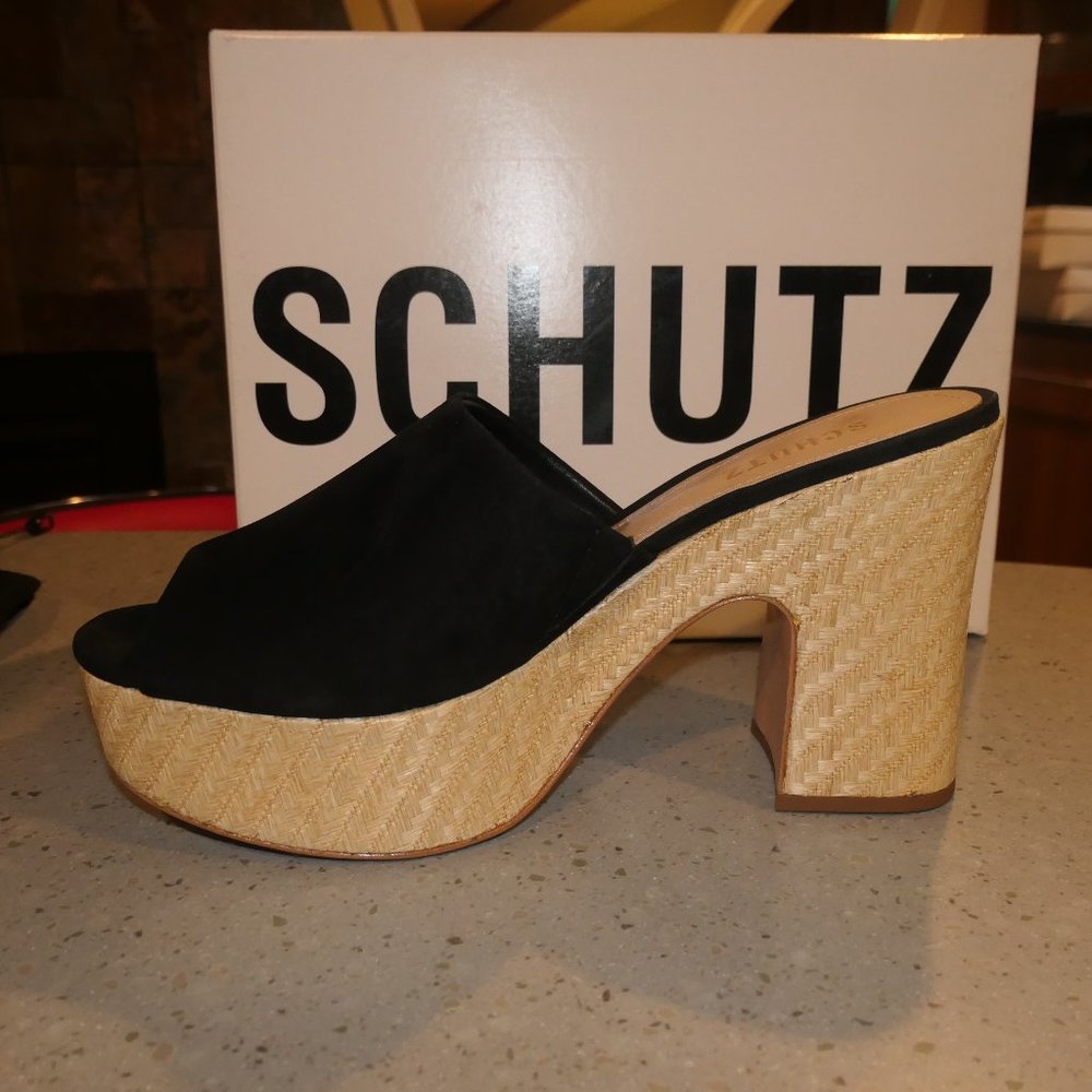 Schutz "Tharly" Platform Slides Mules in Black and Tan Size 9.5 NIB
